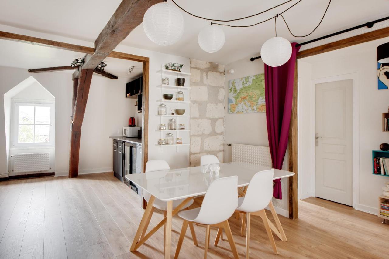 Apartmán Le Grand Mirebeau - Parking Prive Bourges Exteriér fotografie