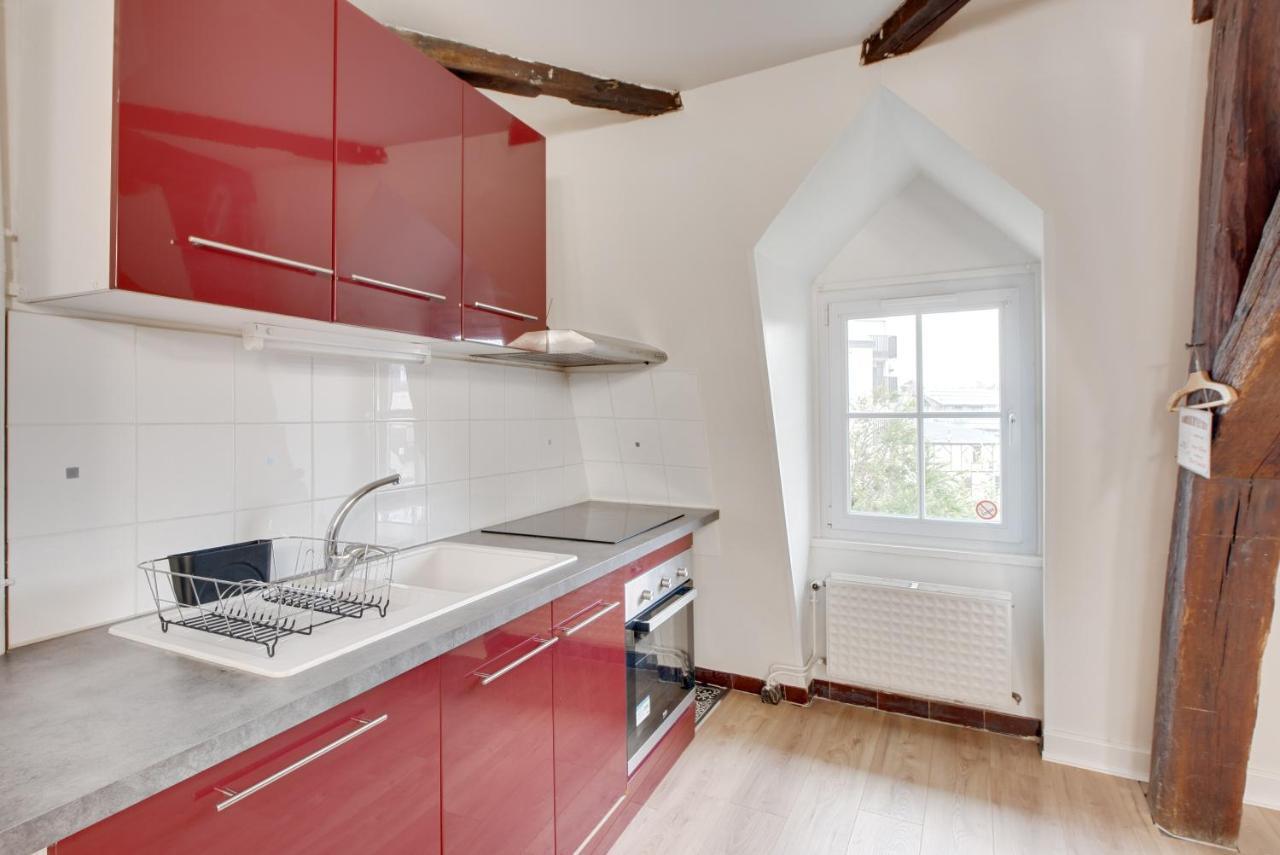 Apartmán Le Grand Mirebeau - Parking Prive Bourges Exteriér fotografie
